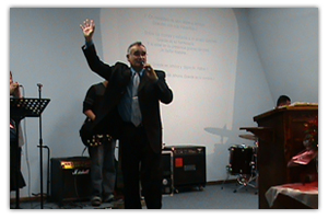 Servicios Cristianos Iglesia Rey de Reyes Nacogdoches